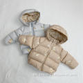 Chaqueta de plumón gruesa para niños en invierno